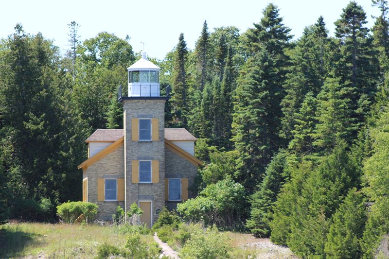A Lighthouse That Still Watches the Channel