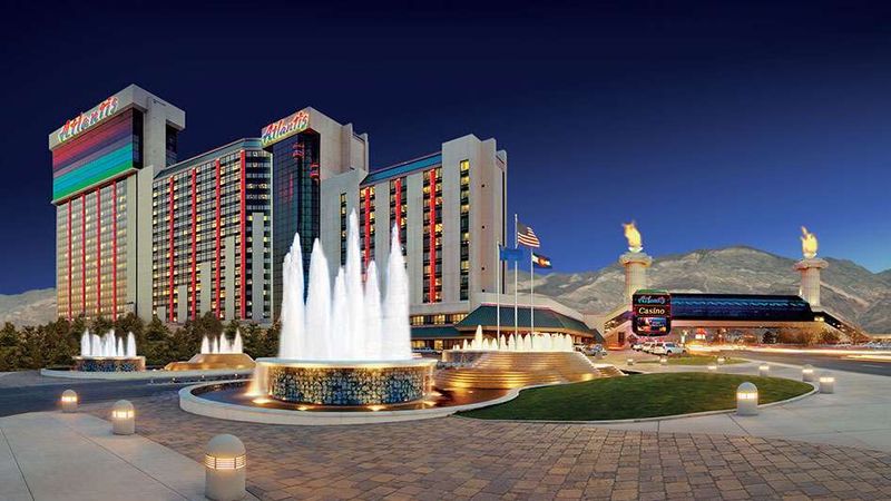 Convenient Location Within the Atlantis Casino Resort