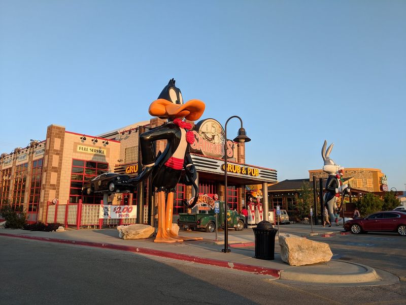 Sanford's Grub & Pub