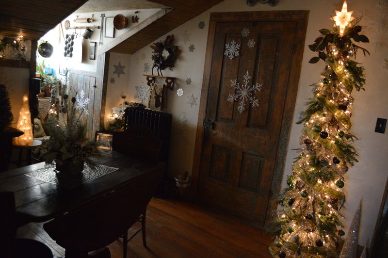 Old-Fashioned Ornaments