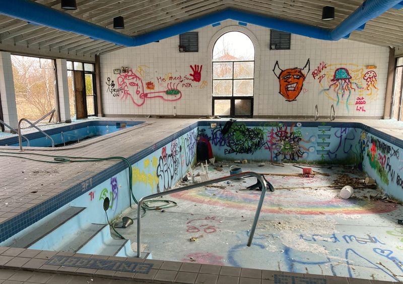 Graffiti Artists Leave Their Mark