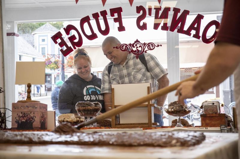World-Famous Fudge Shops Stay Open for Holiday Treats
