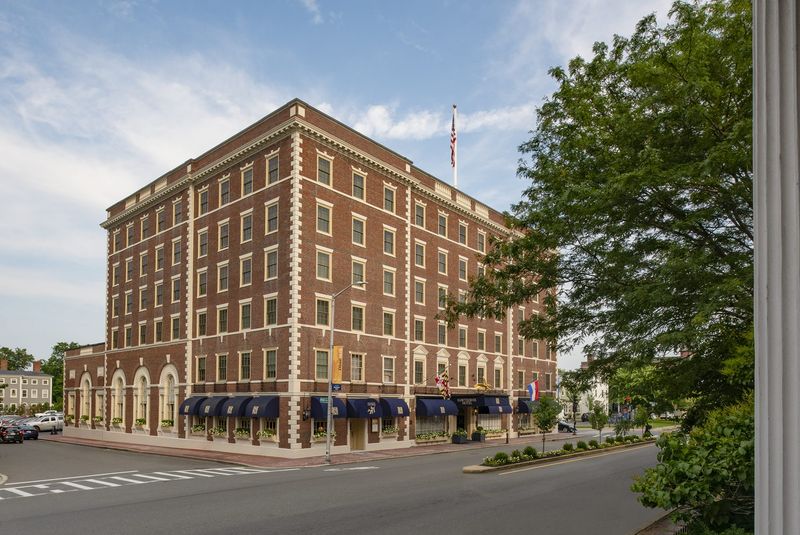 A Night at 18 Washington Square West