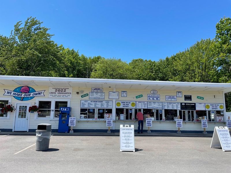 Lago's Ice Cream (Rye)