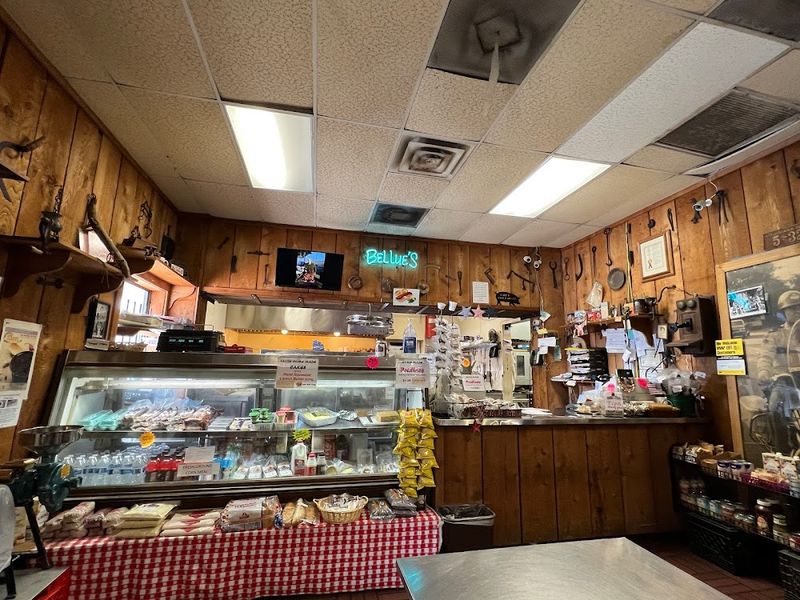 Bellue’s Fine Cajun Cuisine (Baton Rouge)