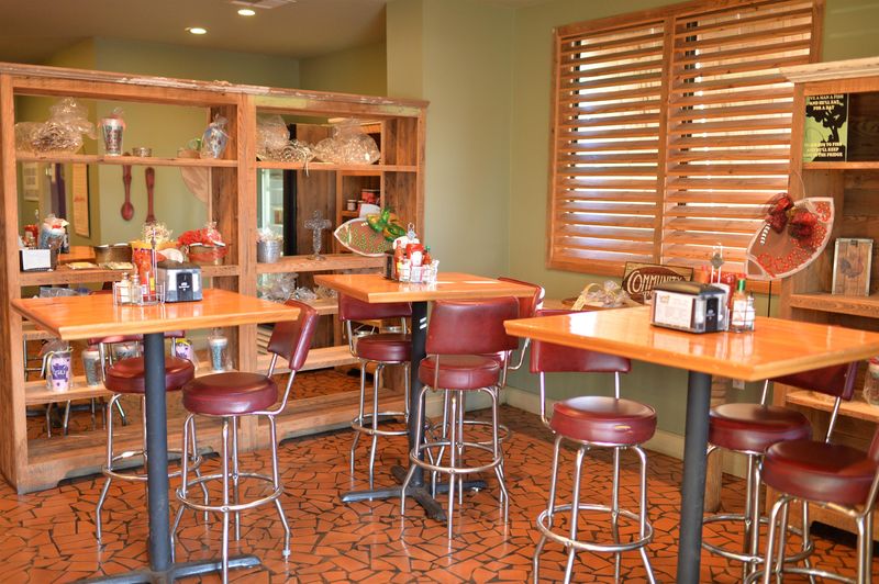 Louisiana Bayou Bistro: Brusly