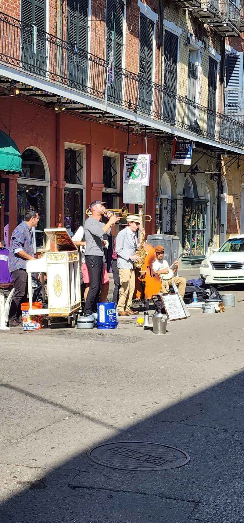 Street Musicians Who Give the Walk Its Signature Sound
