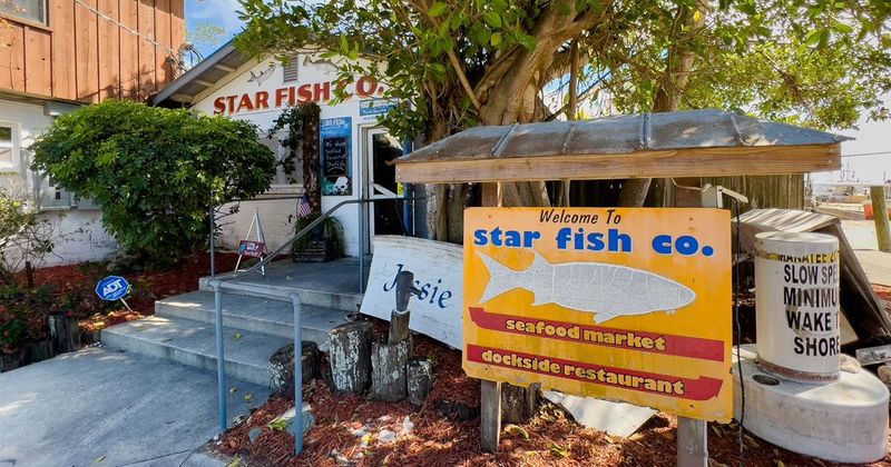 Star Fish Company Market & Restaurant, Cortez