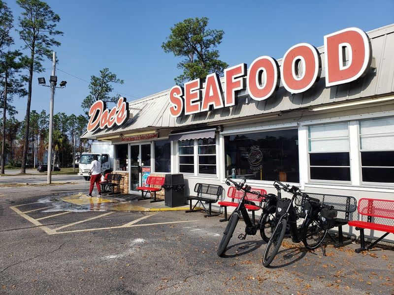 Doc's Seafood Shack & Oyster Bar, Orange Beach