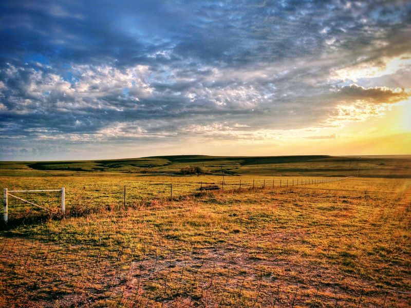 Countryside Views That Stretch Toward the Horizon