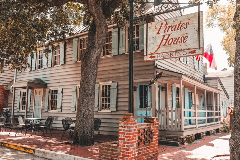 Why This Restaurant Remains a Savannah Icon