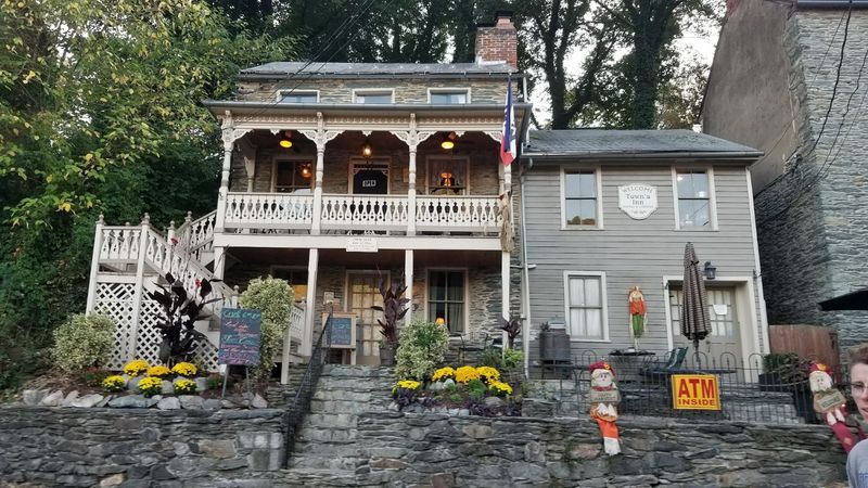 Local Shops That Bring Warmth to Chilly Afternoons