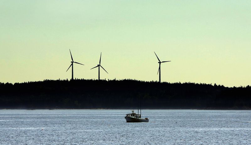 An island grid that teaches by example