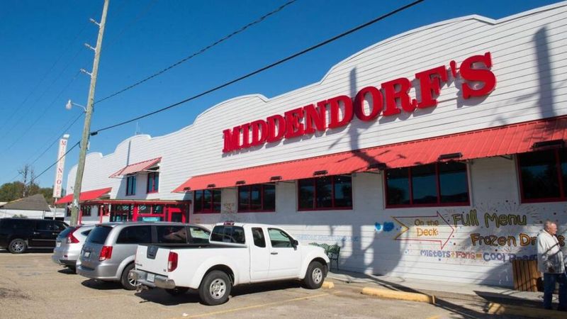 Middendorf’s Restaurant (Manchac)