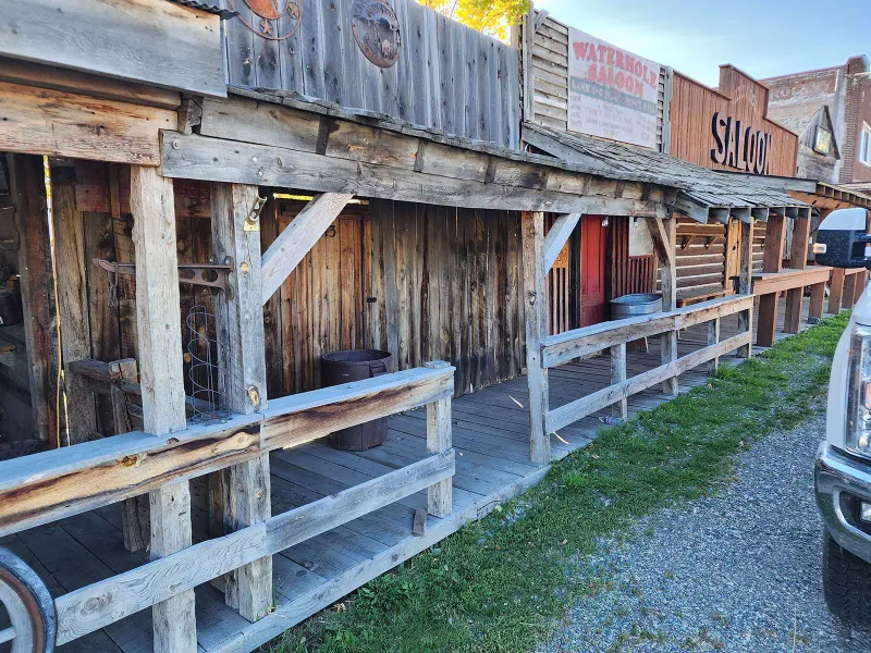 Friendly Locals and Warm Welcomes