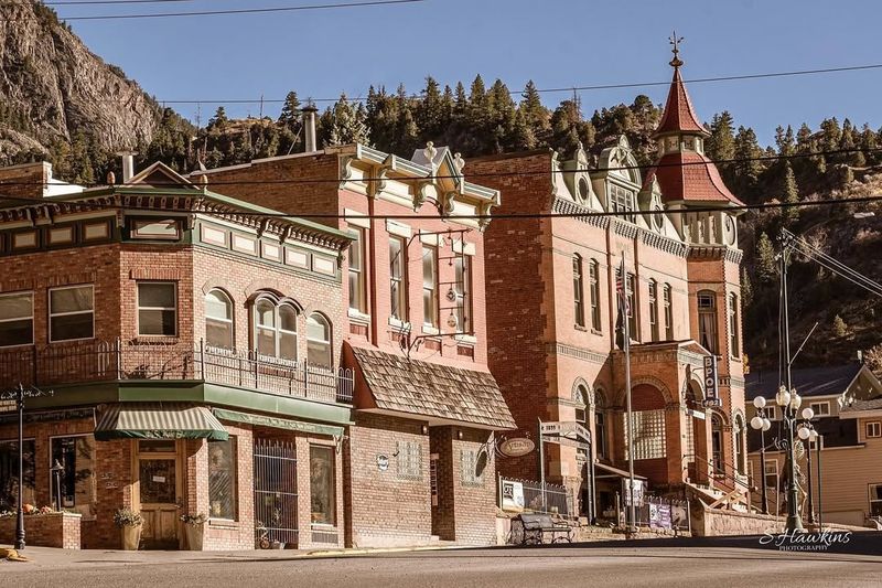 A Historic Main Street That Moves Slowly