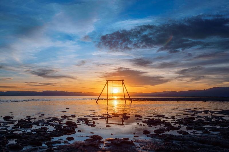 The Salton Sea Setting That Defines Its Mood