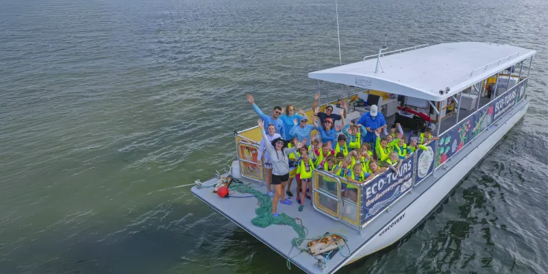 How Travelers Can Experience Marine Life Responsibly