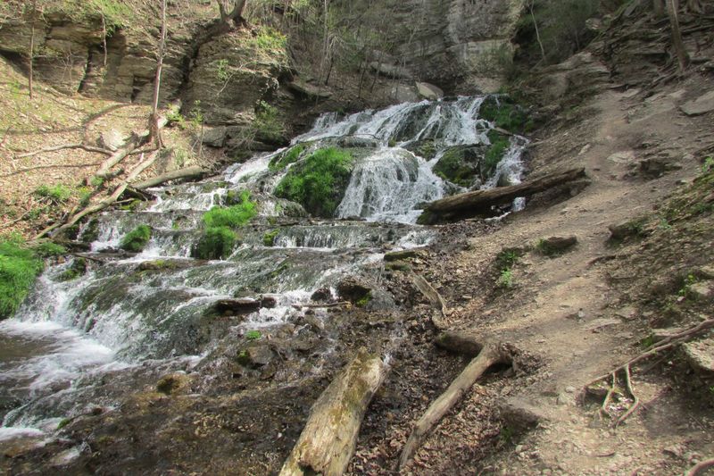 A Landscape That Does Not Belong in “Flat” Iowa
