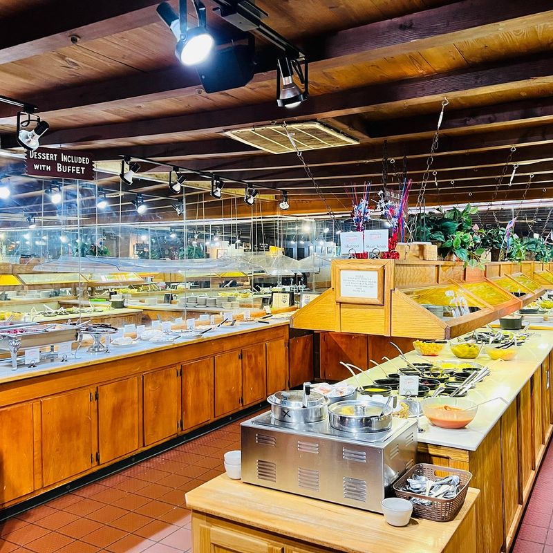 Homestyle Sides and Dessert Bar