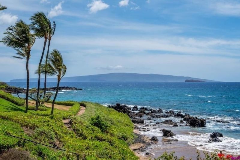 Finding today’s Makena respectfully