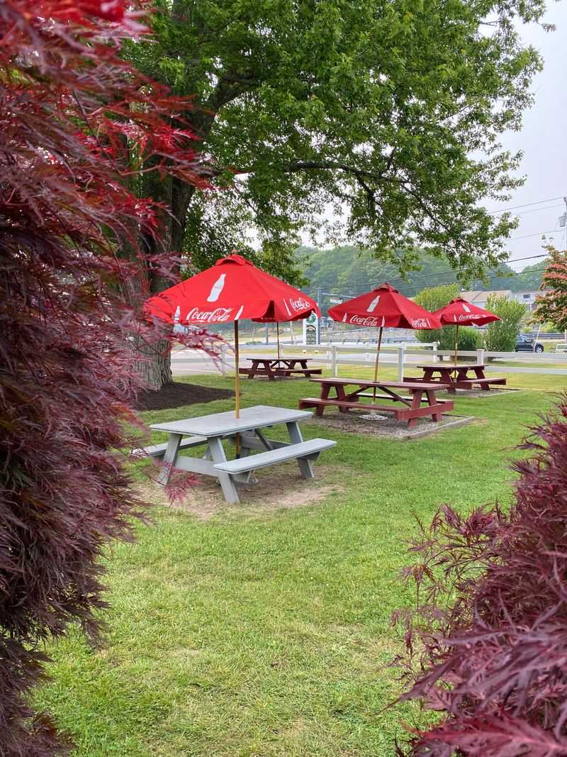 Monahan's Clam Shack by the Cove