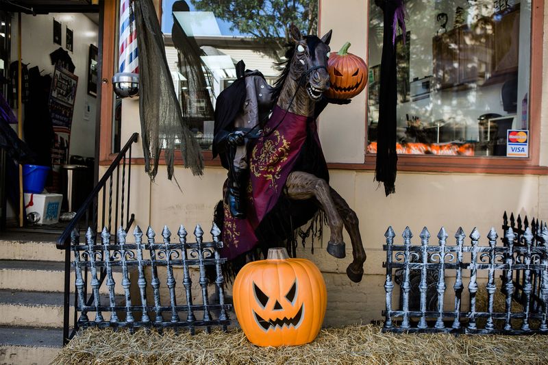 Multiple Haunted Houses