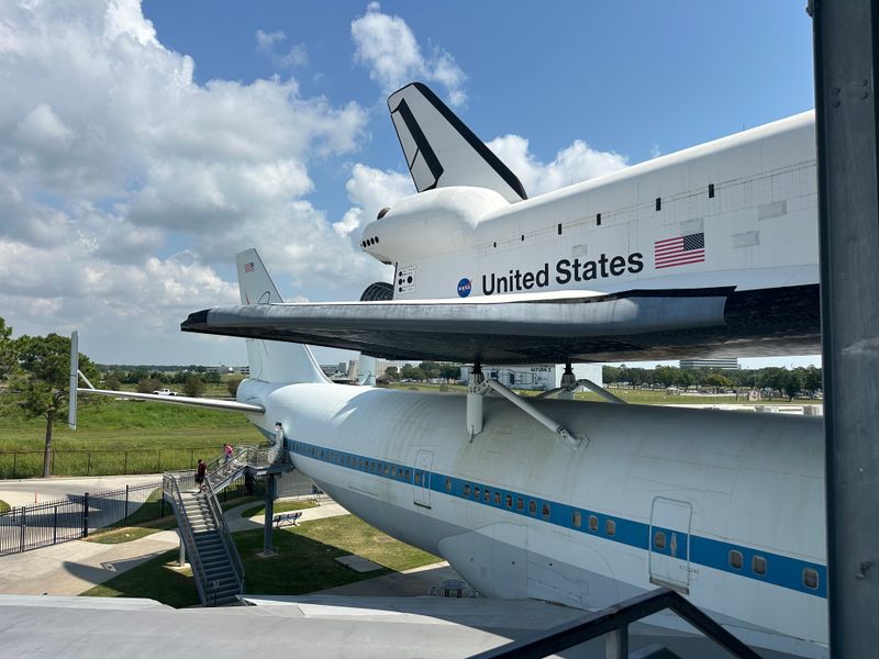 Inside the 747 Shuttle Carrier Aircraft