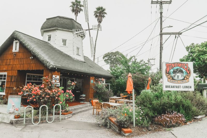 Breakfast and Brunch in a Unique Setting