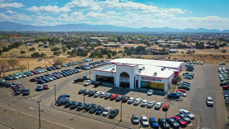 You Can’t Sell Motor Vehicles on Sundays Without a Specific License Type