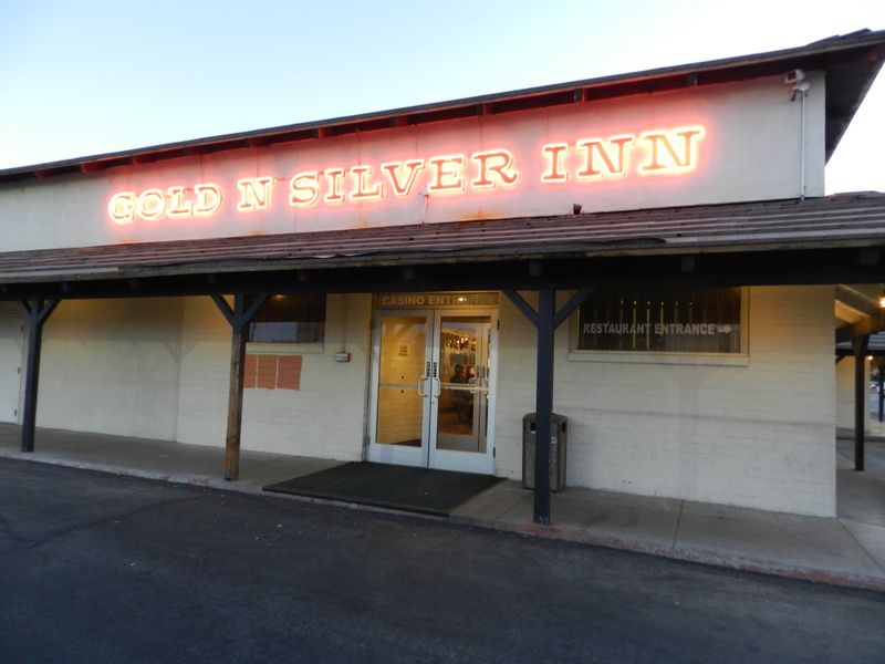 Gold 'N Silver Inn