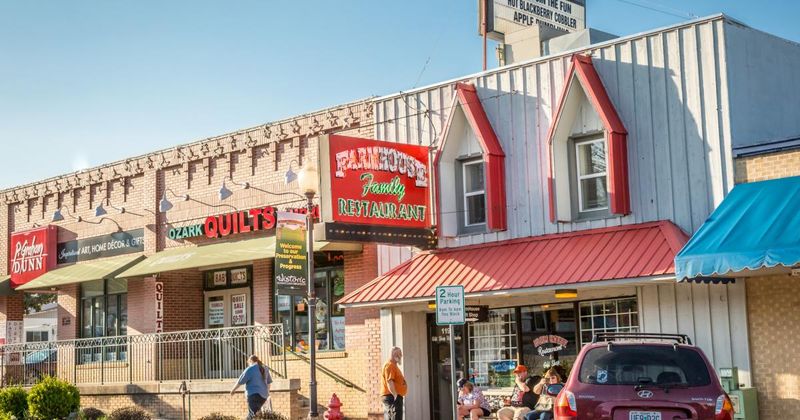 Farmhouse Restaurant, Branson