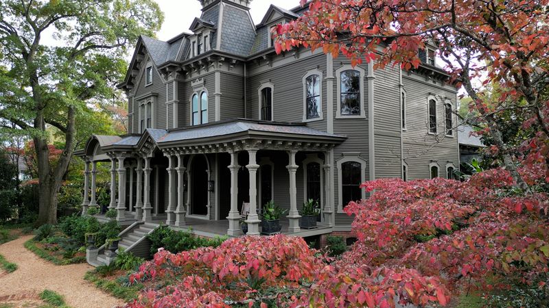 East Point neighbors mastering the night shoot shuffle