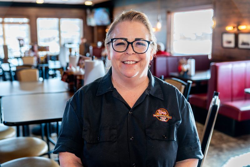 Bone’s BBQ Smokehouse & Grill, Minot