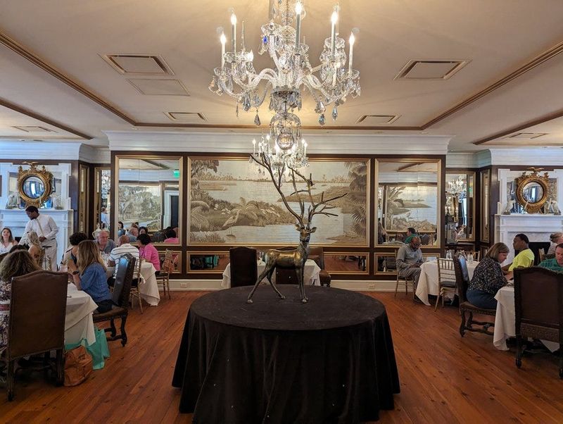 Savannah dining legends cross-pollinate the tale