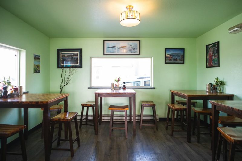 La Baleine Café, Seward