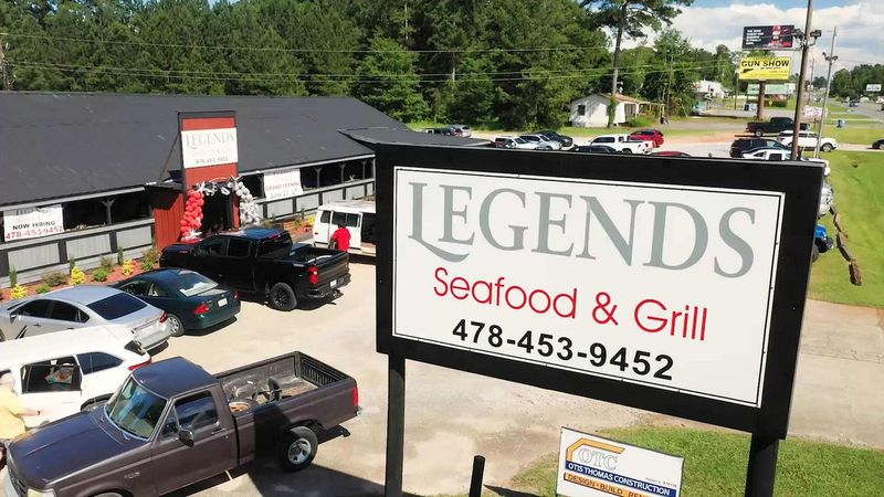 Legends Seafood & Grill (Milledgeville)