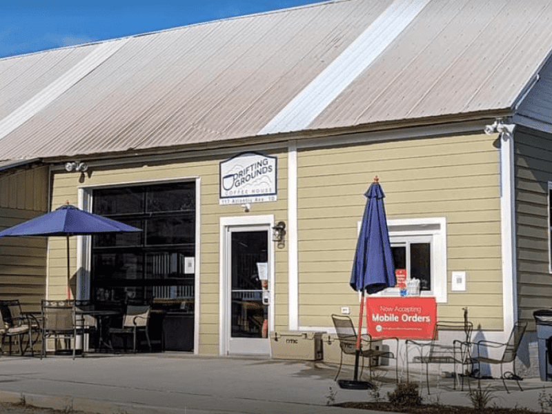 Drifting Grounds Coffee House (Ocean View)