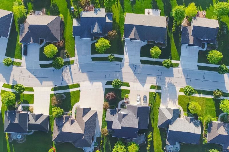 Clotheslines and HOA Headaches in College Towns