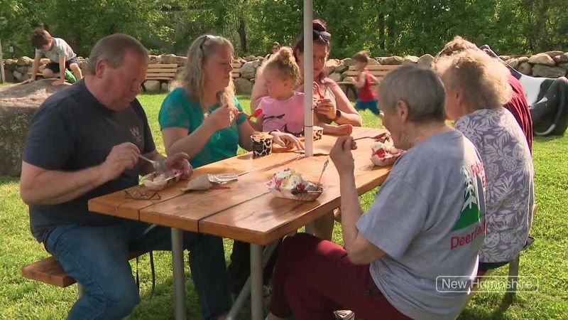Ilsley's Ice Cream (Weare)