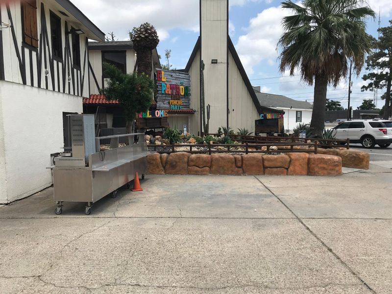 Zydeco’s Restaurant (Belle Chasse) – Cajun Roadhouse Vibes