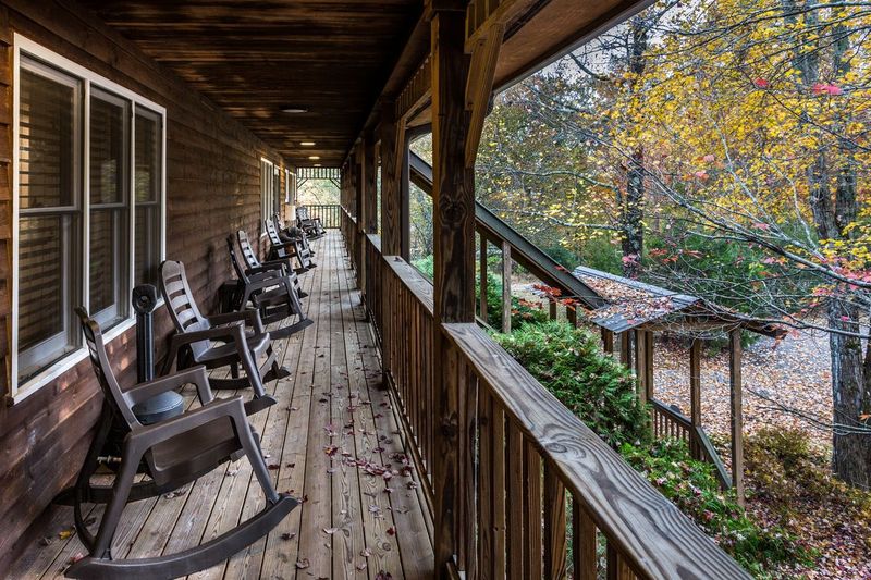 Forrest Hills Mountain Resort (Dahlonega)