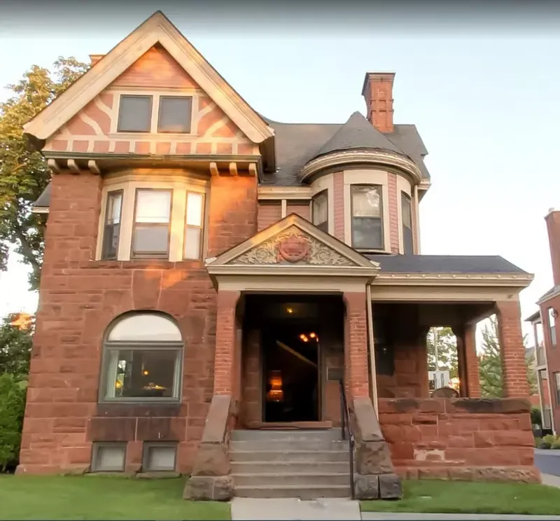 The Henry, Autograph Collection