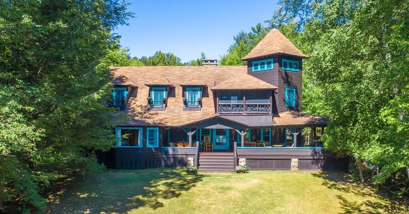 Hemlock Hall Cottages, Blue Mountain Lake