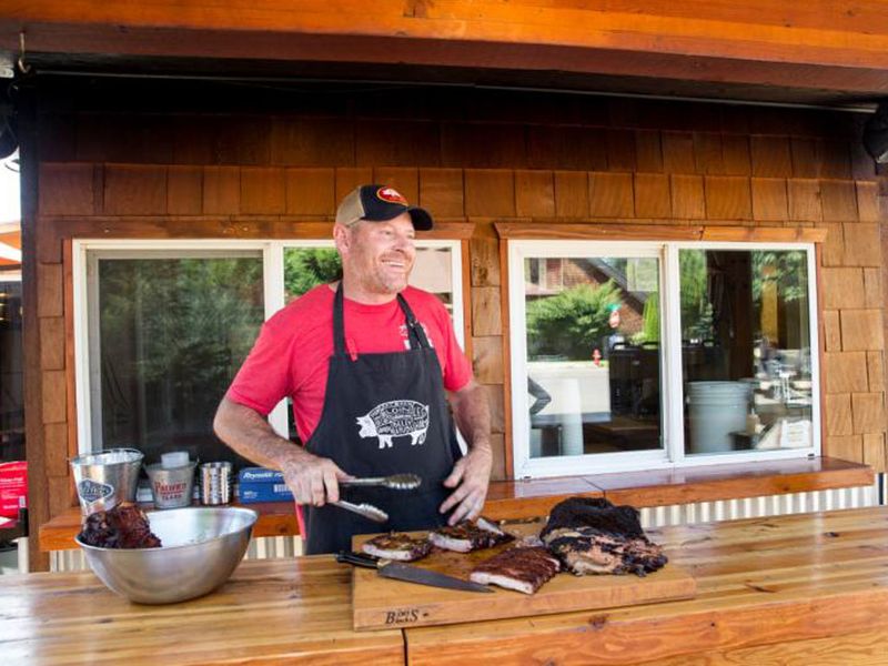 Pine Shed Ribs and Barbecue, Lake Oswego