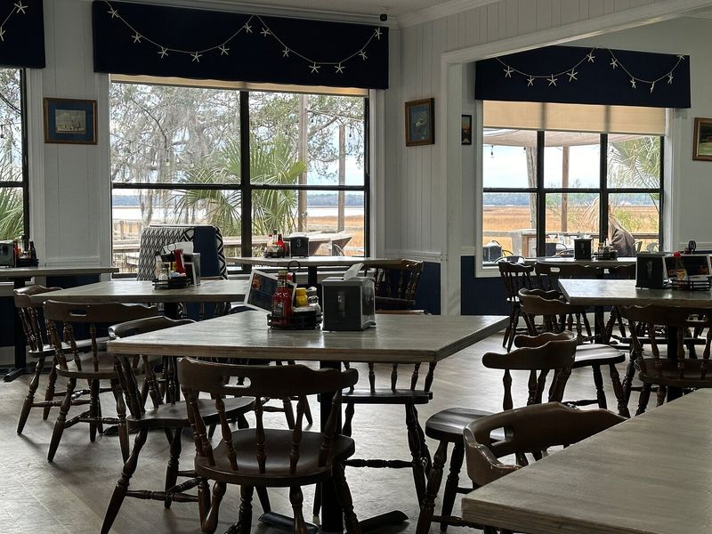 Locals Dockside (St. Marys)