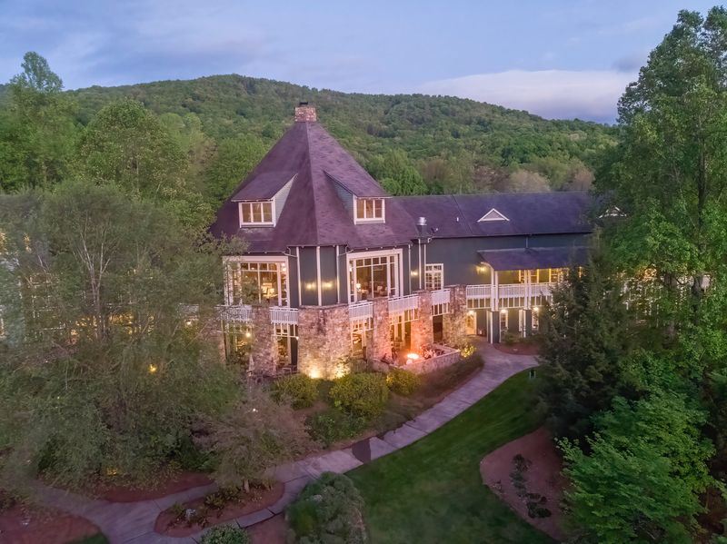 Brasstown Valley Resort & Lodge (Young Harris)