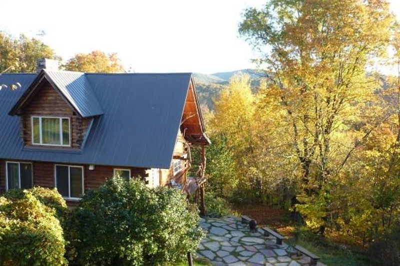 Hickory Ridge Vermont Log Cabin, Pawlet