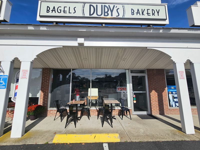 Duby’s Bagels & Bakery in Old Saybrook Offering a Bright Coastal Stop
