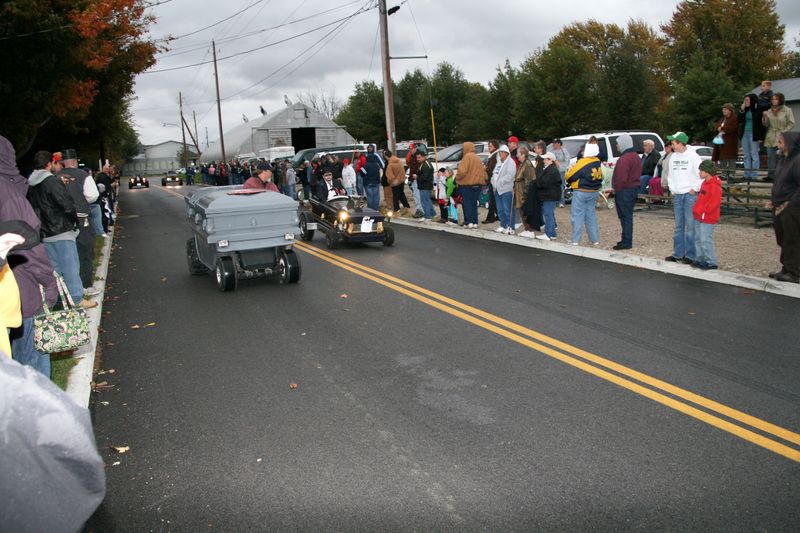 Elmore, Ohio – A Small Town With a Casket Race